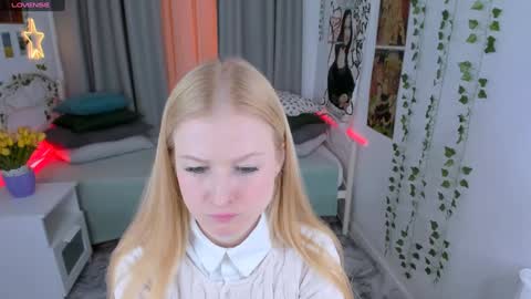 Laly online show from January 21, 3:54 pm