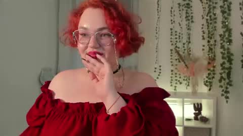 Lana Banana online show from July 16, 9:41 pm