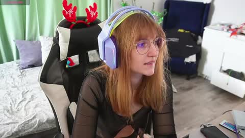 Kay online show from December 7, 9:17 am