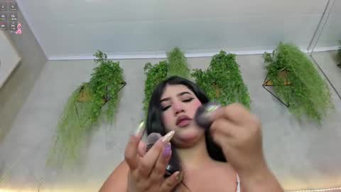 lana_lann online show from March 7, 11:51 am