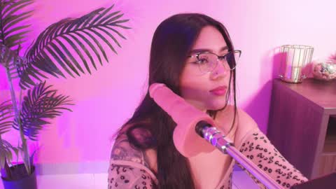 LANA online show from April 8, 4:58 am