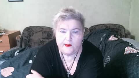 lanacat555 online show from April 4, 6:29 pm