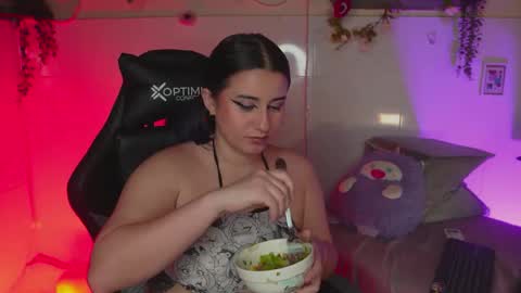 lanaherondale_ online show from March 13, 4:03 am