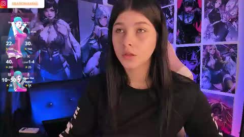 L A N A  online show from January 11, 6:02 pm