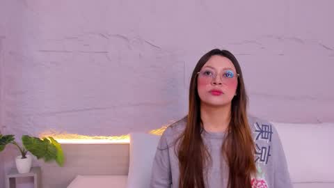 Lanna online show from February 3, 11:48 am