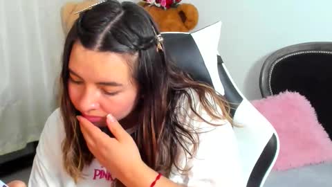 Lara online show from April 22, 3:03 am