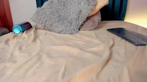  Lara Gold  online show from October 26, 1:34 am