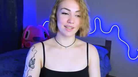 LaraKrein lk online show from September 22, 2:15 pm