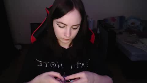 Laralianna online show from December 17, 8:24 pm