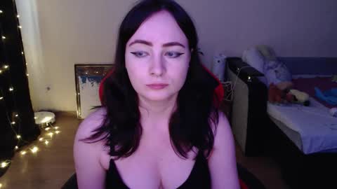 Laralianna online show from January 15, 9:26 am