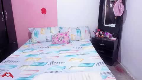 laris_park online show from October 27, 12:39 am