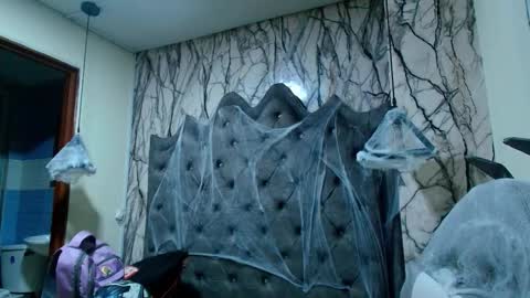  Lari online show from October 23, 3:12 am