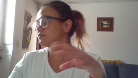 Laura online show from February 24, 3:54 pm