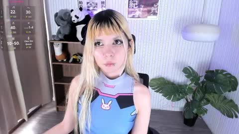 laukyubey1 online show from April 9, 8:03 pm