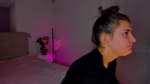 Laura online show from January 8, 6:31 am