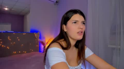 Laura online show from March 22, 8:20 am