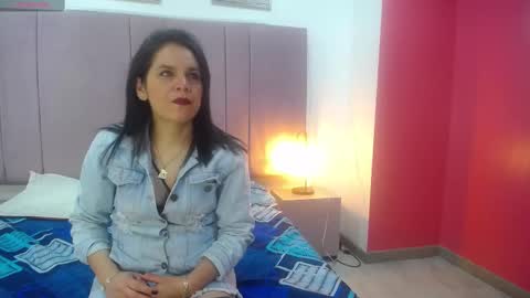 laura hotties online show from February 24, 1:08 pm