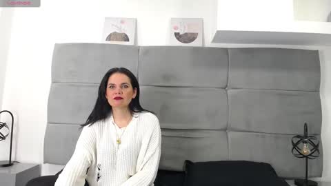 laura hotties online show from February 21, 12:50 pm