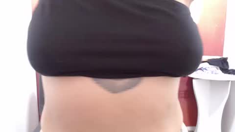  Laura  online show from September 24, 5:01 pm