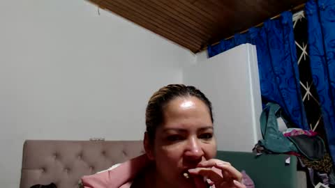 LARA online show from March 22, 6:30 am