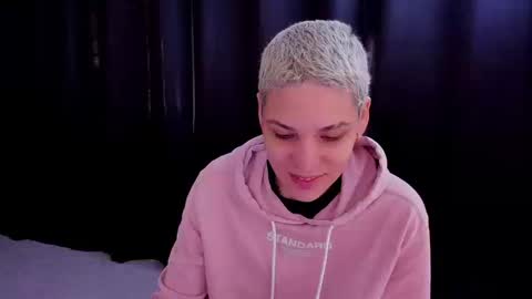 Laura Rose online show from September 20, 3:54 pm