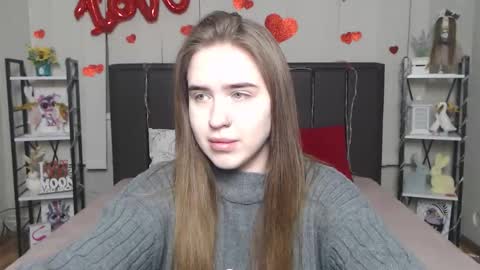LauraHlot online show from February 19, 6:51 pm