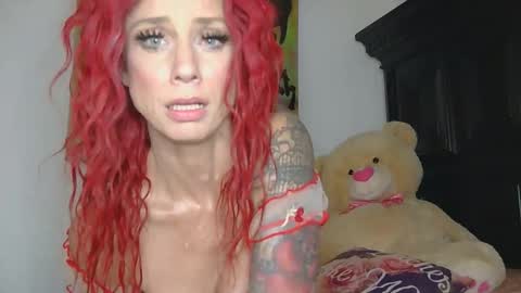 Lilian Banks online show from November 12, 11:58 pm