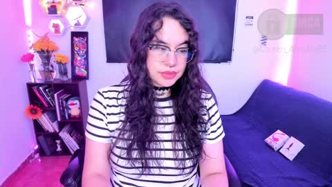  Im Lauren  independent model   online show from January 1, 10:56 pm