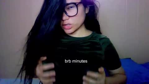 onlyfan laureng7 - 7 laureng2 online show from March 21, 8:19 am