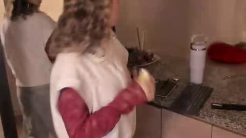 laurenn_111 online show from June 16, 3:07 am