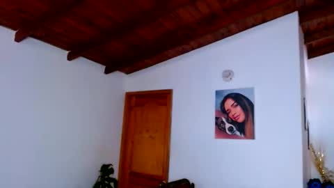 marcela online show from February 17, 3:44 pm