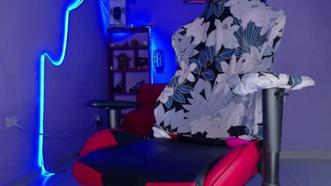 ANA LAURA online show from February 28, 11:56 pm