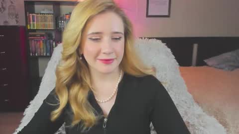 Lav online show from September 9, 7:24 pm