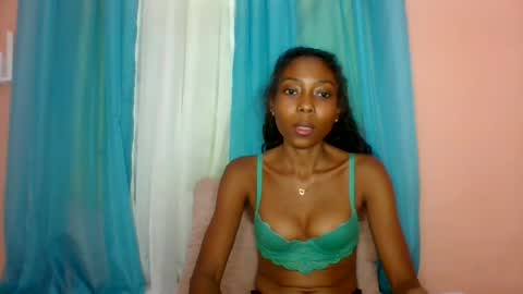 layannek online show from June 23, 6:00 am