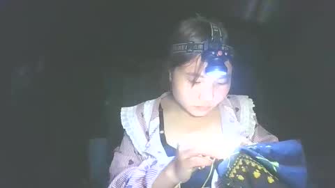 layla_999 online show from January 12, 1:05 pm