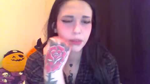 laylaaa online show from January 8, 3:10 am