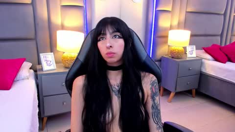 Lau online show from October 18, 10:00 pm