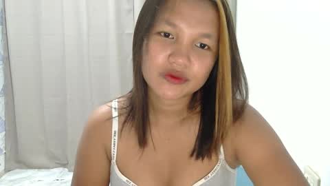 Nimfa online show from May 31, 12:44 pm