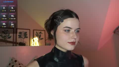 Pansy online show from November 12, 5:33 pm