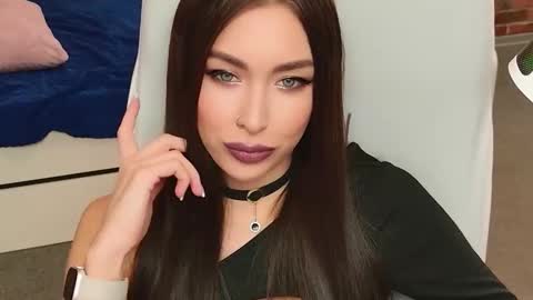 lea_loon online show from February 13, 11:12 am