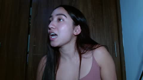 leanaalhub online show from January 11, 4:06 am