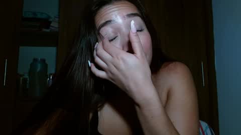 leanaalhub online show from January 28, 4:18 am