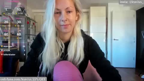 LeaVixx online show from October 24, 10:33 am