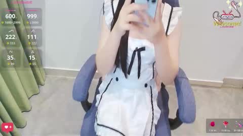 Lee online show from February 2, 10:09 pm