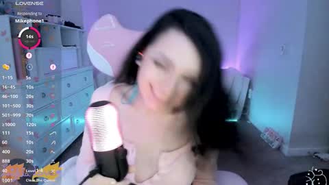 Leighla online show from October 20, 1:41 am