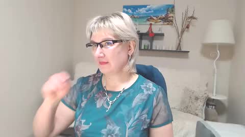 Leila Kinky online show from January 29, 12:24 pm