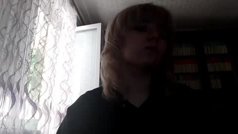 Lily online show from June 27, 12:22 pm