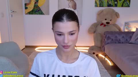 Lenna Goddess online show from February 12, 7:13 am