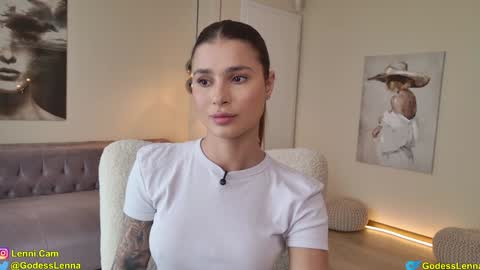 Lenna Goddess online show from March 21, 7:13 am