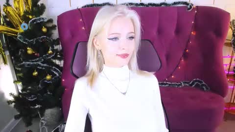 leonastone online show from January 15, 6:36 pm